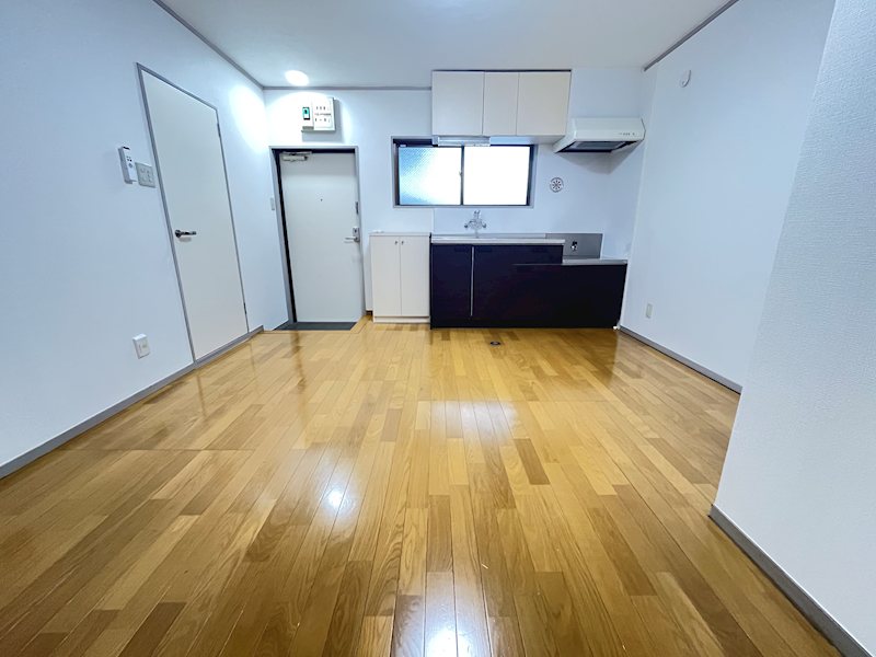 成城三番館 リビング