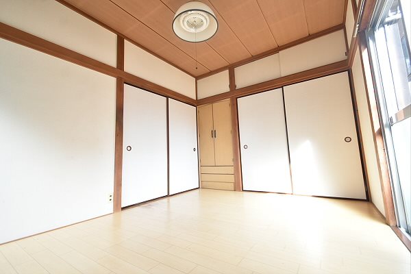 ベッドルーム