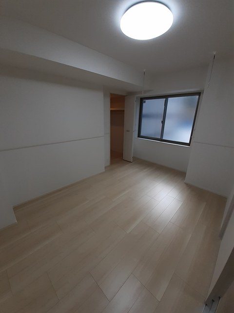 ベッドルーム