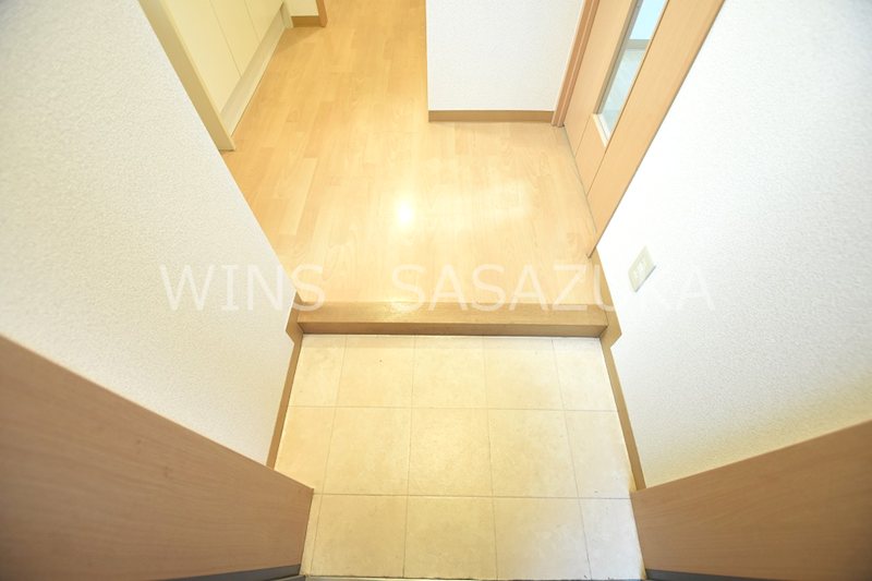 メゾン・ド・ダダ 玄関