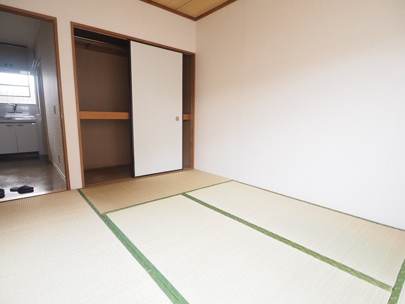 ベッドルーム
