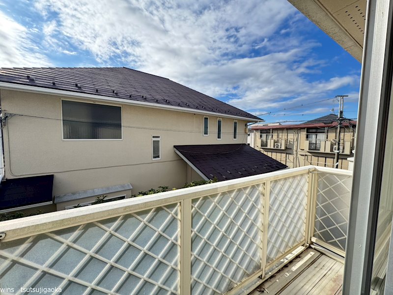 メゾンシェーヌ（弊社専任物件） ベランダ