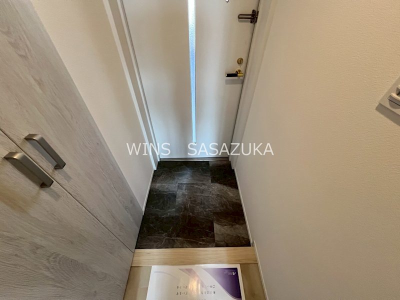 レジディア笹塚　 玄関