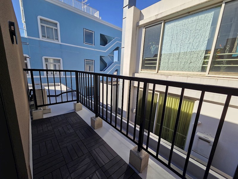 【ラフィネ調布】 ベランダ