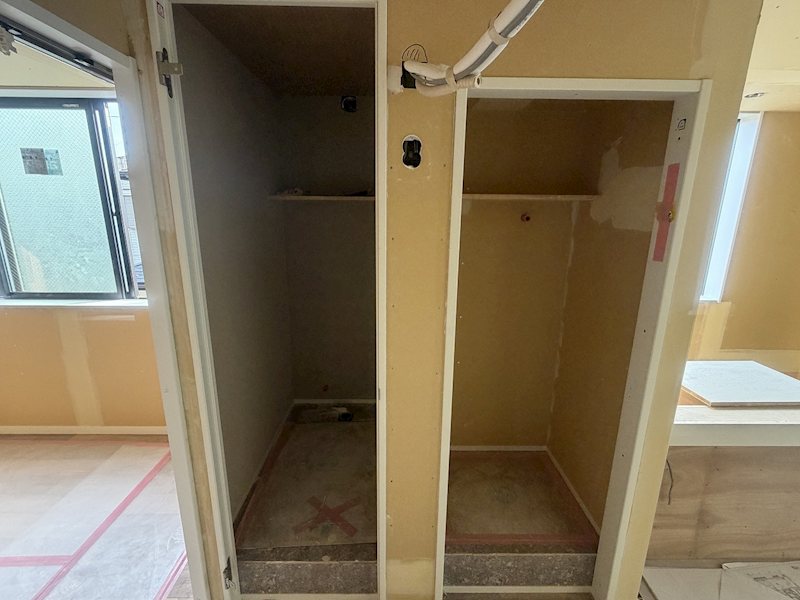 【ラフィネ調布】 玄関