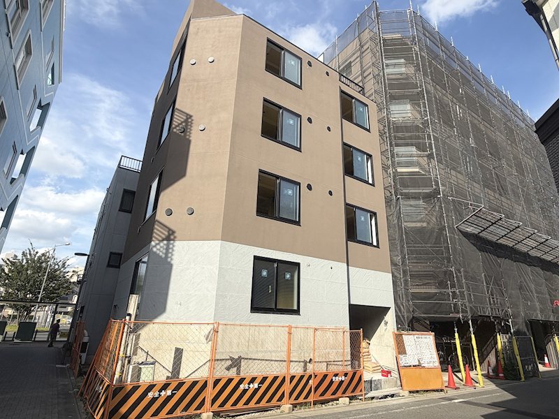 ラフィネ調布  202号室 外観