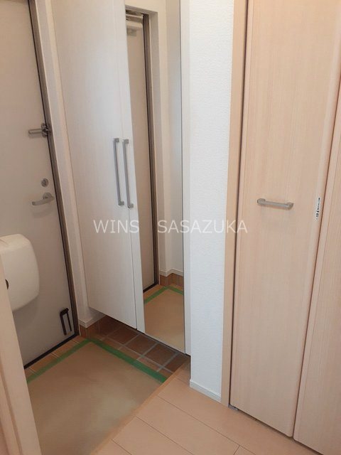 シャルロットⅢ 玄関