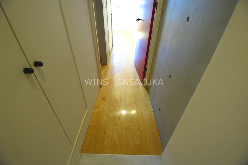 モデュロール渋谷本町 玄関