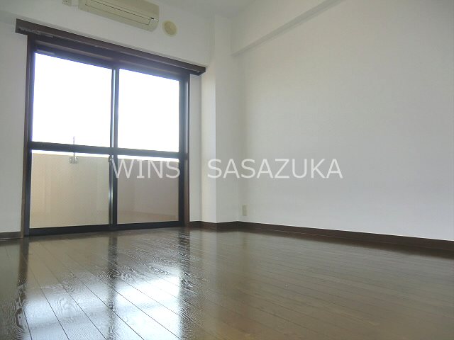 フェニックス笹塚壱番館　 リビング