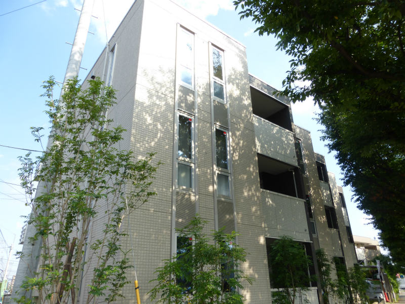 イスト西府 外観