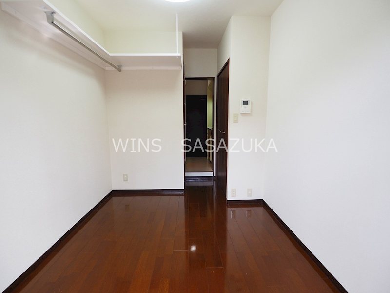 イズミコート ベッドルーム