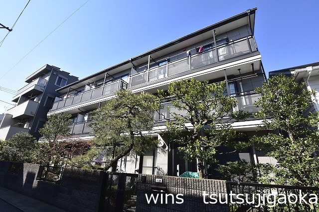 フローラ・K 101号室 外観