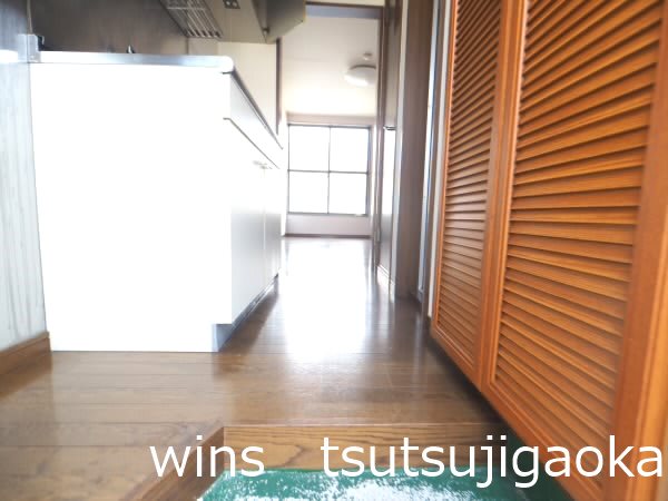 リライズ国領Ⅰ 玄関