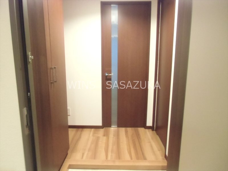 クオリア桜上水 玄関