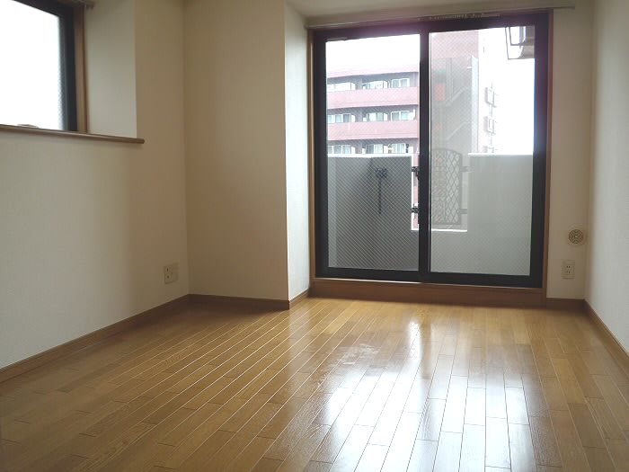 ガラ・シティ笹塚　 リビング