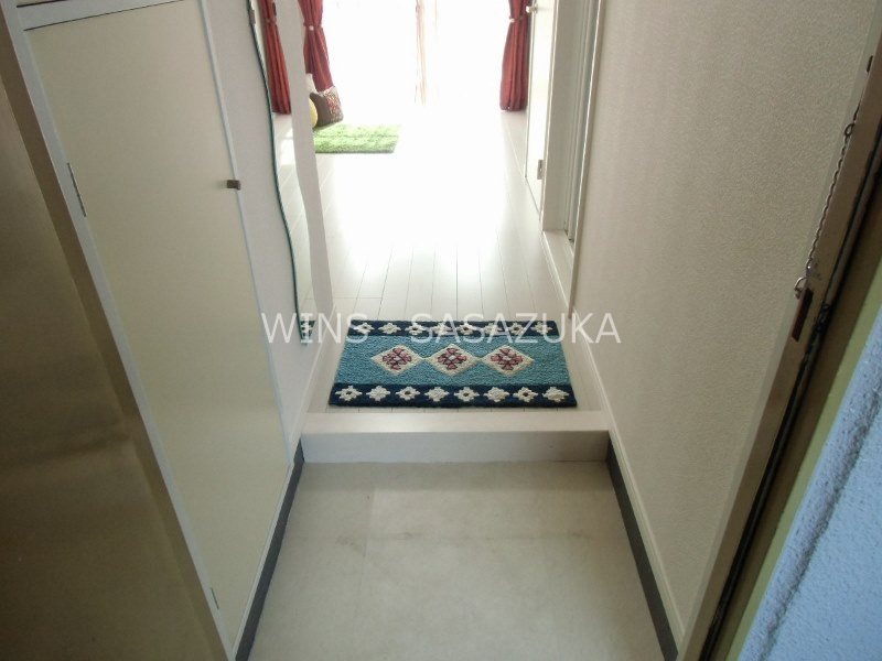 ヒルマステップス 玄関