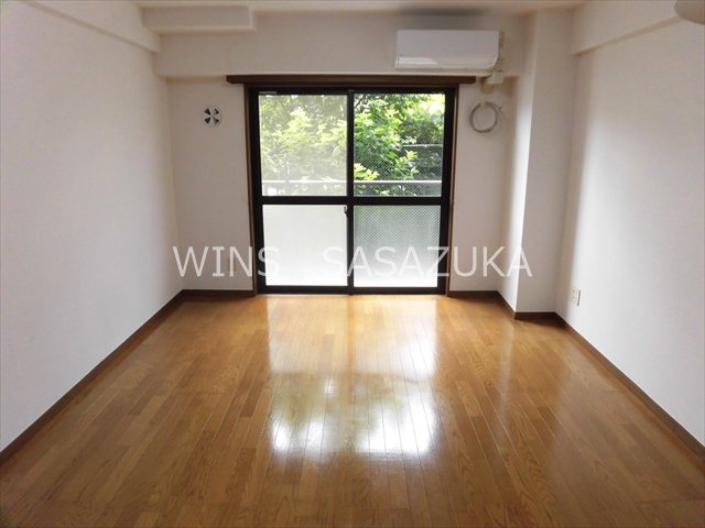 ベルウッド明大前 リビング