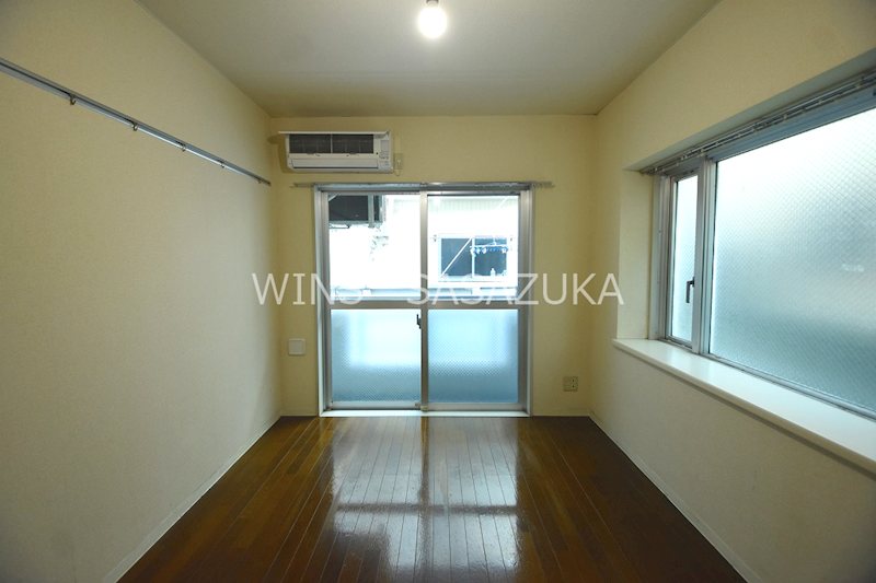 メゾン・ドゥ・フジ幡ヶ谷 リビング