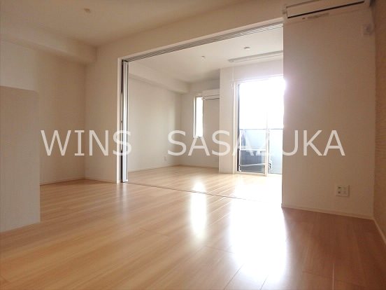 ノーブル・ルミナス笹塚 リビング