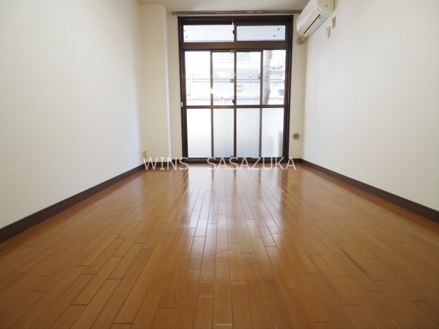 ホームズ笹塚　 リビング