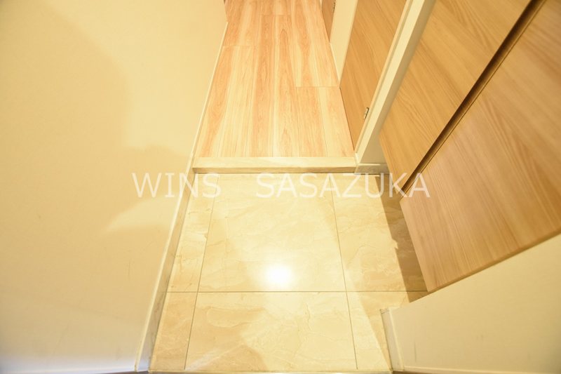 ディームス初台Ⅱ 玄関