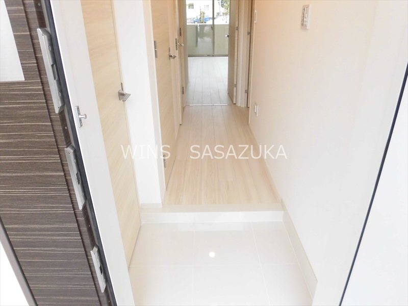 TELLUS八幡山 玄関