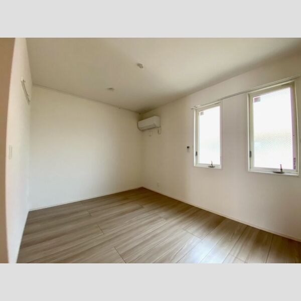 トレビナⅡ ベッドルーム