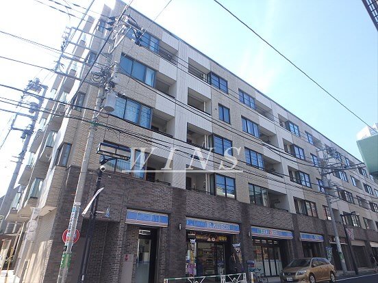 パークリュクス初台 外観