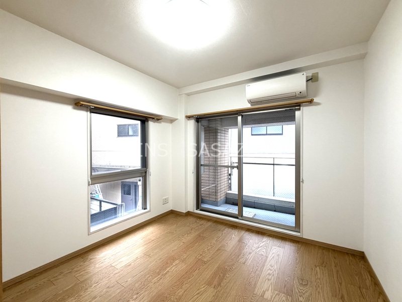 TWIZA ベッドルーム