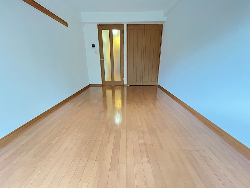 ドルフ喜多見 リビング