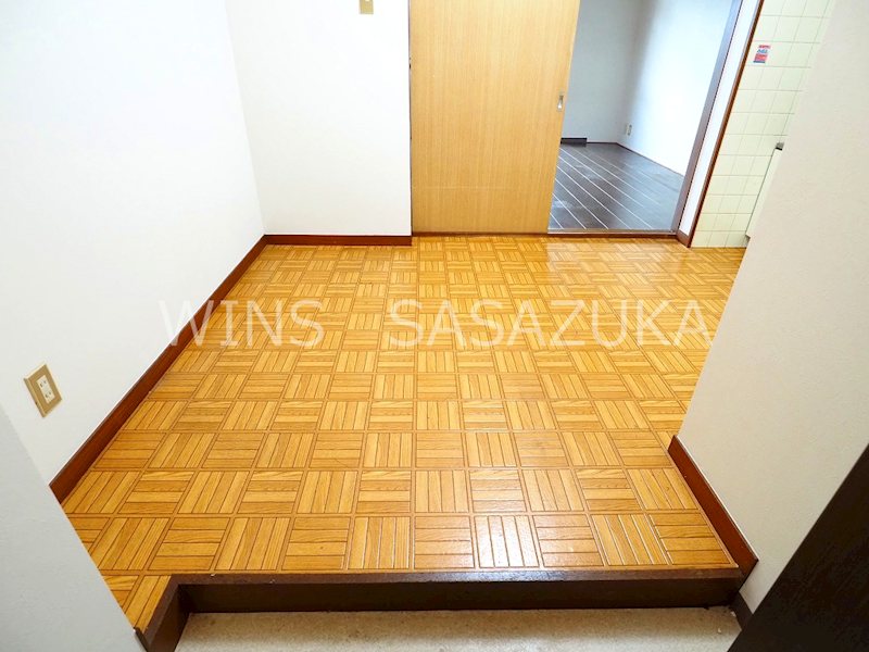 メゾン方南 玄関