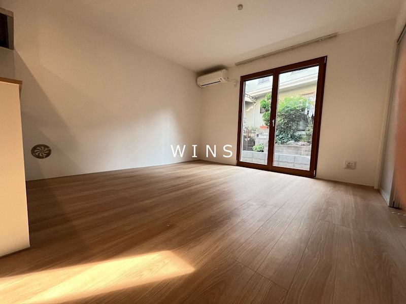 ラサハウス・アネックス リビング