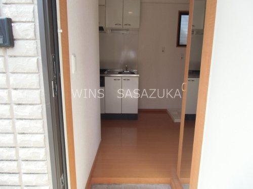 カーサエスペランツァ 玄関