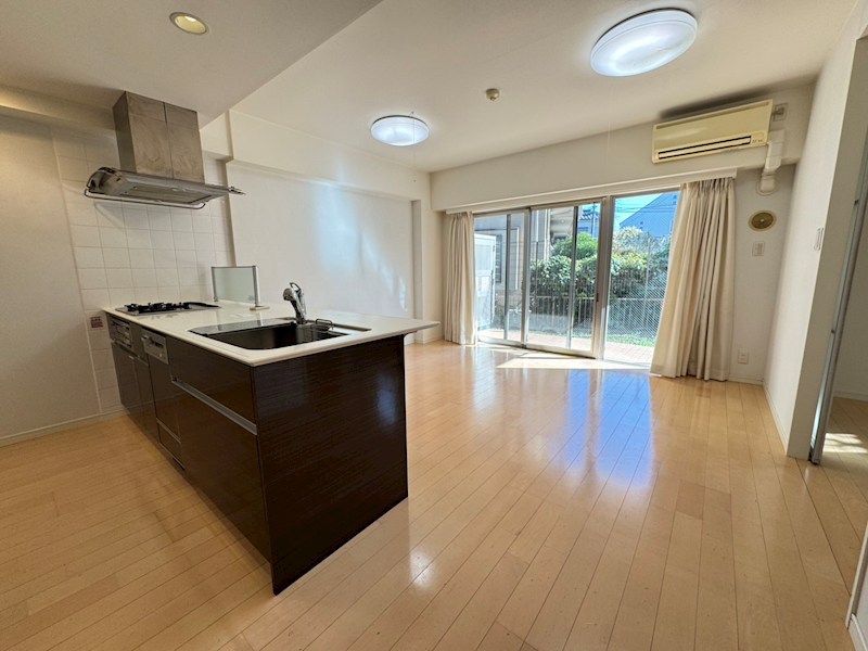 ラコント調布柴崎 リビング