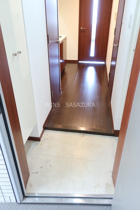 アーデン北沢 玄関