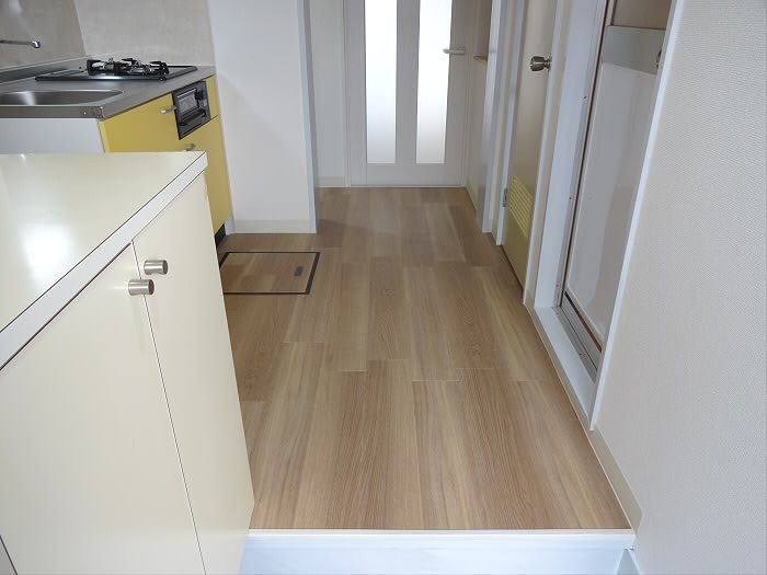 ミナミハイツ 玄関