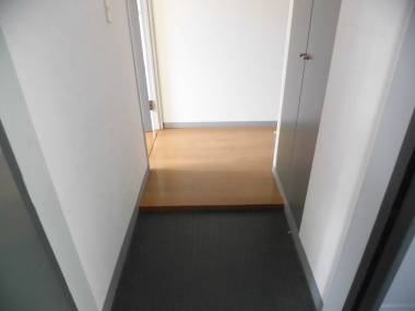 オークヴィラ 玄関