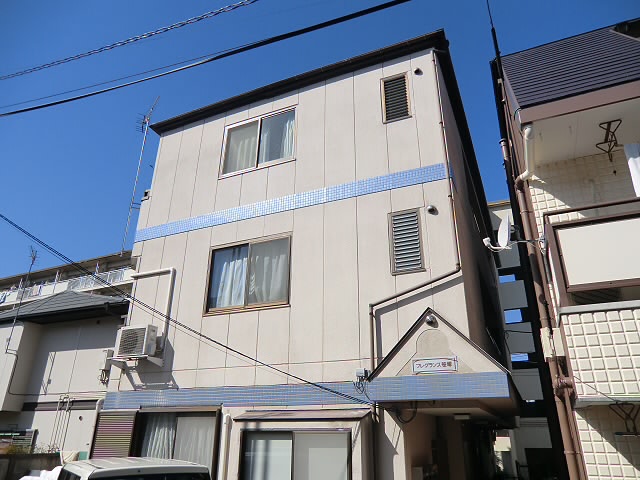 フレグランス笹塚 外観