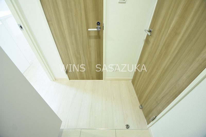 グランピア笹塚 玄関