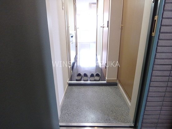 菱和パレス笹塚 玄関