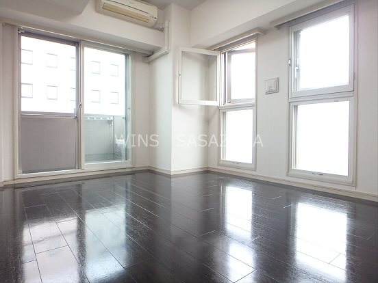 菱和パレス笹塚 リビング