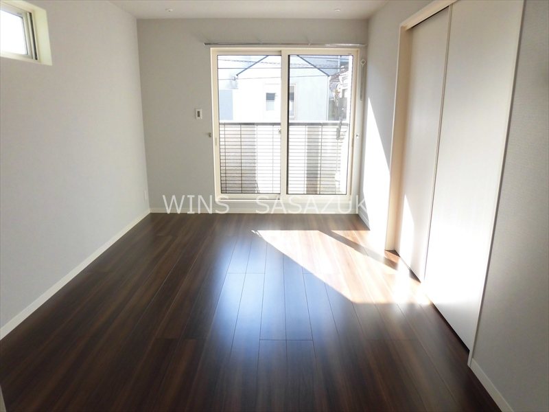 アルトイン リビング