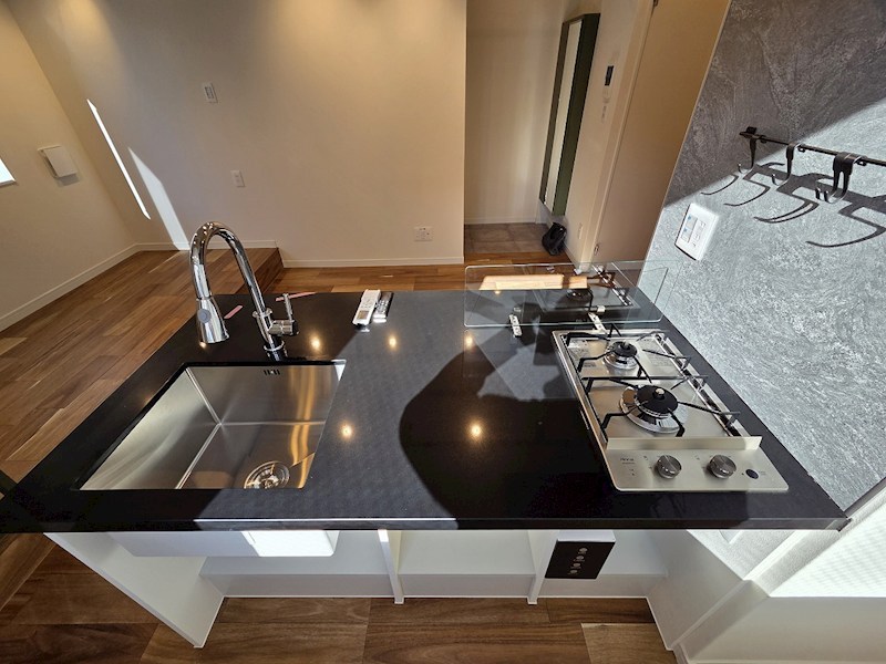 【ラフィネ調布】 キッチン