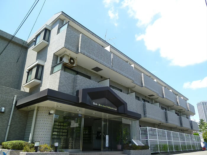 ライオンズマンション調布国領 223号室 外観