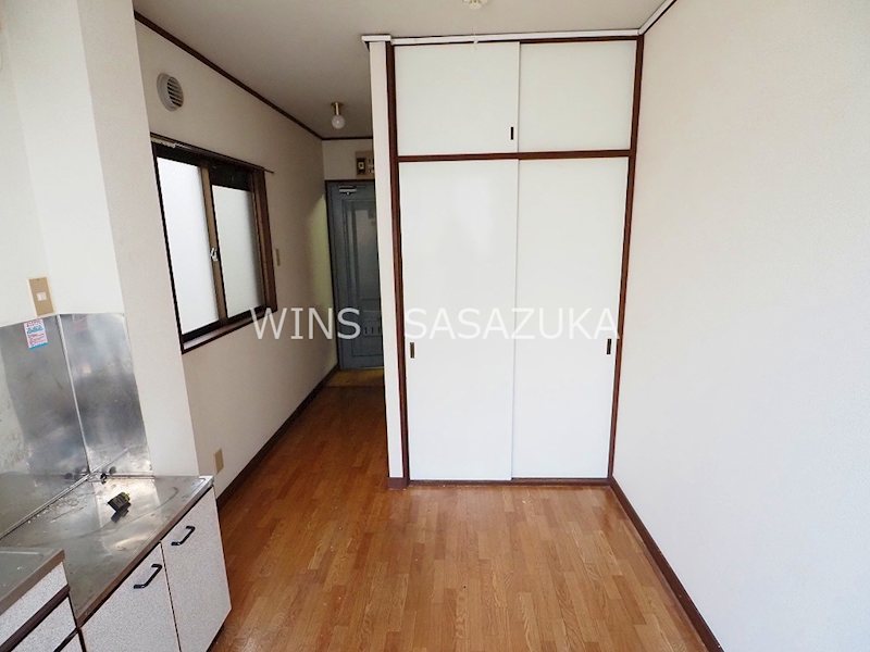 新井ハウス ベッドルーム