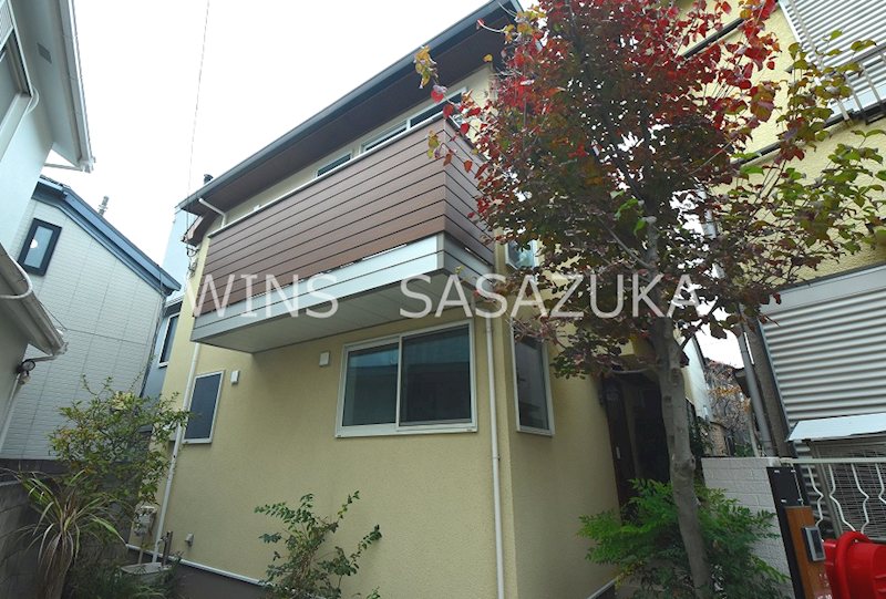 和泉戸建て 外観