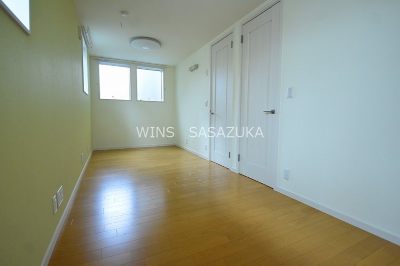 和泉戸建て ベッドルーム