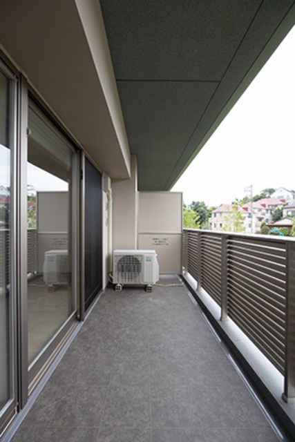 【アビティグランデ砧　C棟】 ベランダ