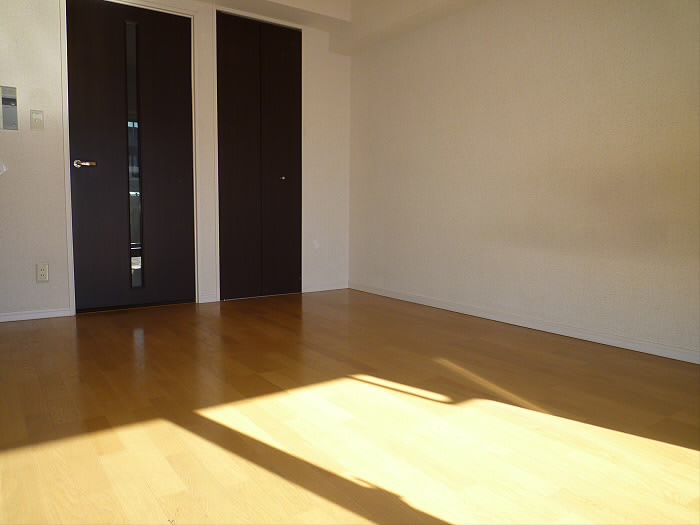 HEIM TAKUMIⅡ（ハイムタクミ） リビング