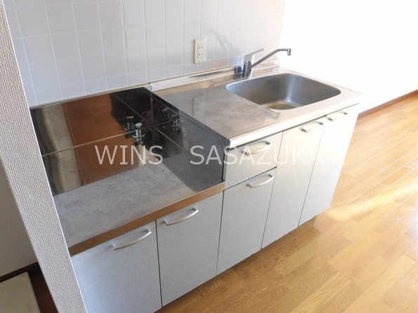 プルミエイッセン キッチン